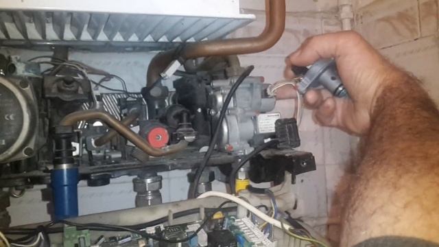 Reparation Chaudiere Saunier Duval Erreur F15 تصليح شوديار F15