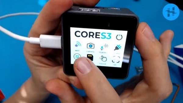 M5Stack CoreS3: ESP32S3 Dev Kit // Unboxing