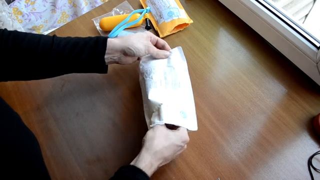 [7] Распаковка поплавка для экшн камеры и фонарика смотреть онлайн