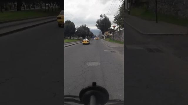 Recorriendo quito avenida mariscal sucre смотреть онлайн