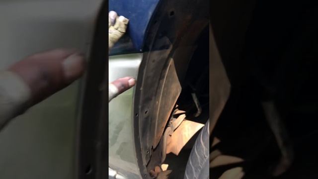 Starter replacement 2001 Chevy Tahoe 5.3L смотреть онлайн