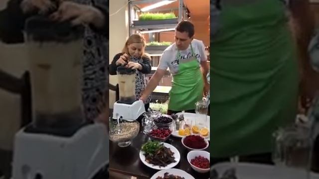 Мастер-класс по приготовлению полезных соусов/салатных заправок смотреть онлайн