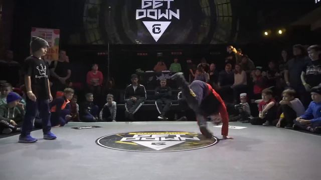 ЕФИМЕНКО ЯРОСЛАВ VS KIT | 1/8 BABY | GET DOWN 6 смотреть онлайн