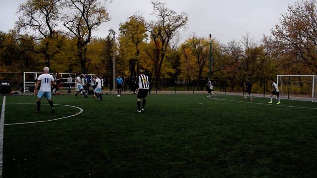 Арсенал - Приволье (1 тайм). Аматорская лига на открытых площадках. смотреть онлайн