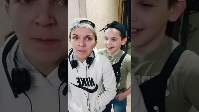 ЗЕЛЁНЫЙ ЧЕЛОВЕК...Прикольные видео от valya_smol, Тик ток смотреть онлайн