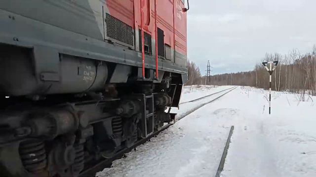 Тепловоз 2ТЭ10М-2179 С Перегоняемым Тепловозом ЧМЭ3-3527 И С Грузовым Составом смотреть онлайн