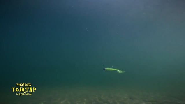Работа силиконовой приманки Рак под водой смотреть онлайн