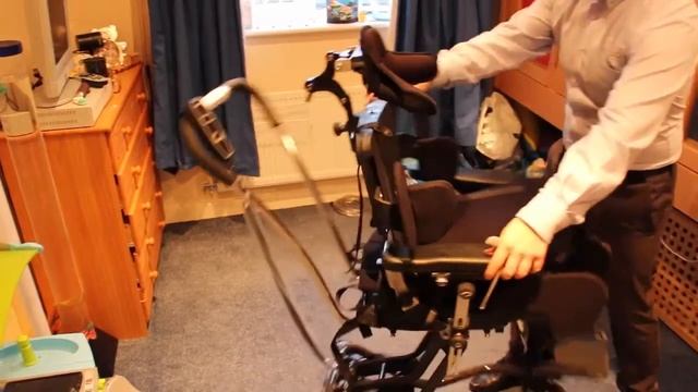 x:panda by R82 UK: How to Adjust the Back Rest and Back Height of The Multi Adjustable Dynamic Seat смотреть онлайн