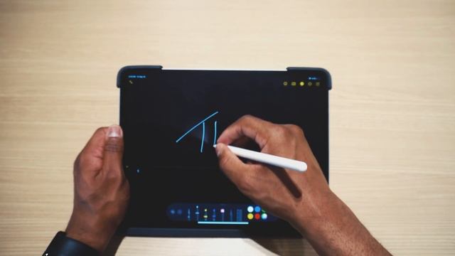 3 Essential Accessories for the iPad Pro, 2020 & 2021 Models смотреть онлайн