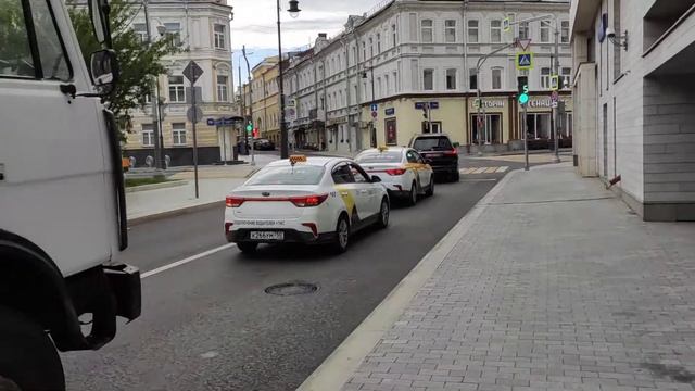 Москва. Зачатьевский монастырь. смотреть онлайн