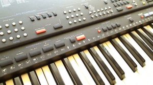 YAMAHA PSR 500 (sound and styles demonstration) HiQ sound