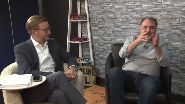 Why Legacy OEMs Lack the Mindset to Develop Tomorrow's Cars - Autoline After Hours 677 смотреть онлайн
