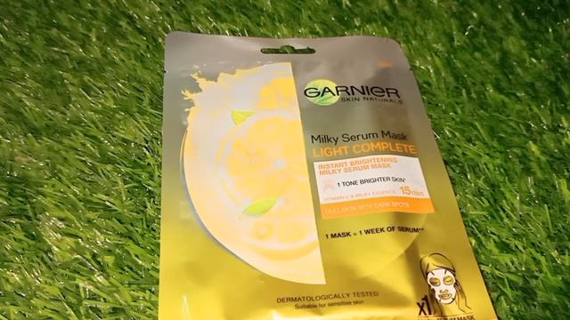Garnier Light Complete Milky Serum Mask Review with Demo смотреть онлайн
