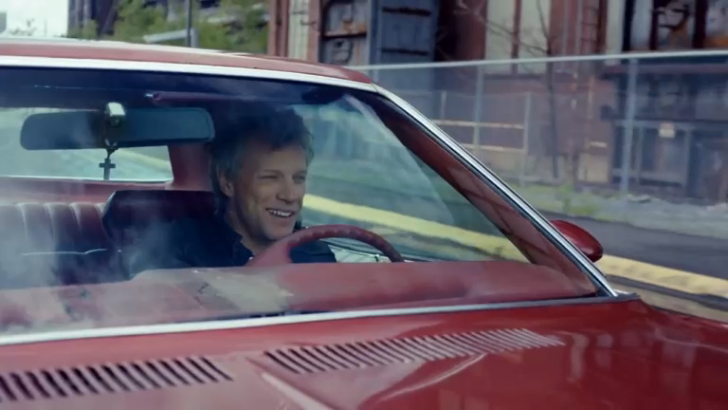 Bon Jovi - This House Is Not For Sale 2016 смотреть онлайн