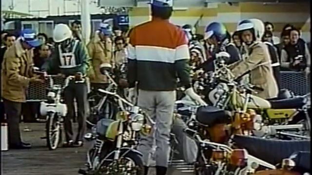 東京モーターショー　30回史　1954～1993 смотреть онлайн