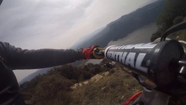Enduro mx ride Girona on a 2012 Honda crf450r смотреть онлайн