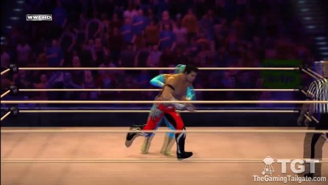 WWE '12 - Sin Cara v Evan Bourne смотреть онлайн
