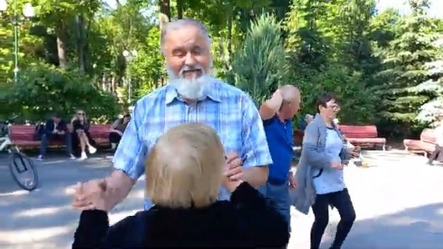 Ukraine,Харьков,танцы,04.06.,"Нравится мне" смотреть онлайн