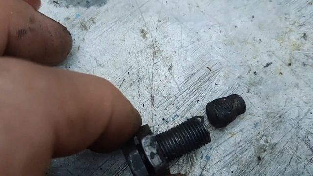 Причина поломки сцепления на т-16 и её устранения. смотреть онлайн