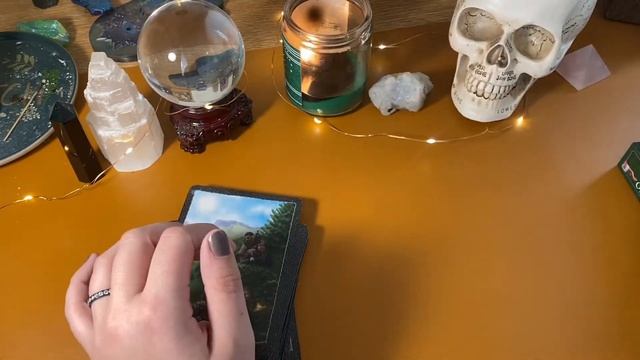 Earth Wisdom Oracle Deck ? Unboxing & Flip Through смотреть онлайн