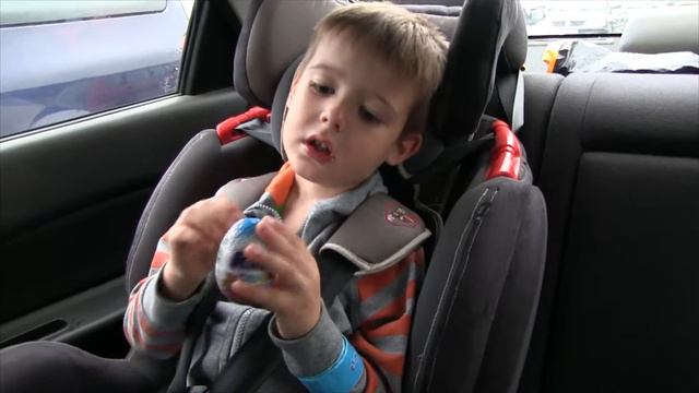 Распаковываем яйцо "Rikki сюрприз". Что там внутри? | KIDS' CLUB смотреть онлайн