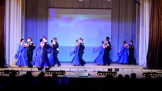 Хореаграфический ансамбль "Коллег Кедрового кадетского" — Русский вальс смотреть онлайн