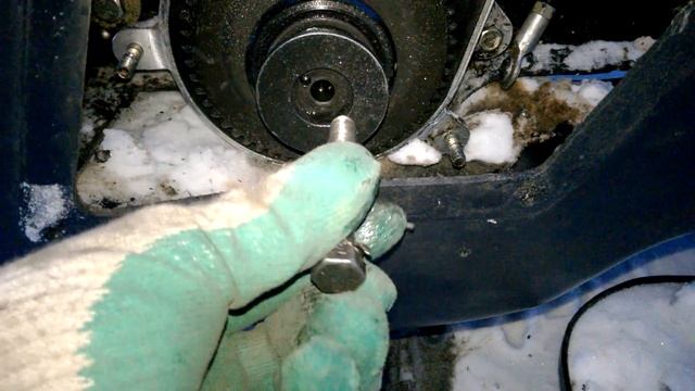 Замена цепи снегохода Рысь 500 смотреть онлайн