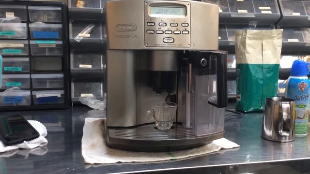 power button didnt work - Delonghi Magnifica - 1705 test смотреть онлайн