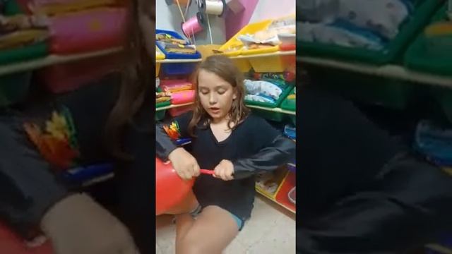 Как правильно завязать воздушный шарик? смотреть онлайн