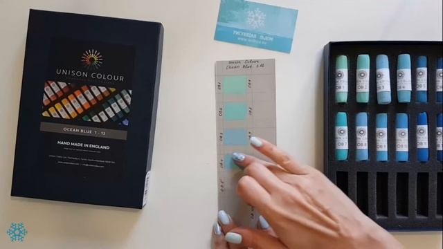 Выкраска сухой пастели Unison Ocean Blue от Рисующей льдом смотреть онлайн