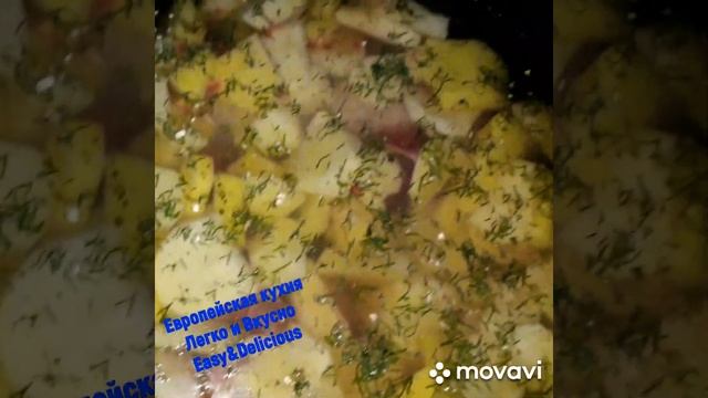 САМЫЙ ВКУСНЫЙ,СЫТНЫЙ И БЫСТРЫЙ ОБЕД!ТУШЁНАЯ КАРТОШКА С....? смотреть онлайн