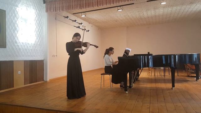 Э.Лало - Испанская симфония (3 часть) смотреть онлайн