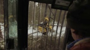Отзыв Устянской лесозаготовительной компании о харвестере на базе экскаватора John Deere E 240 LC