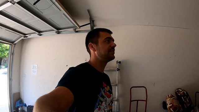 Продаю вещи из контейнера в США | День посылок в Америке смотреть онлайн