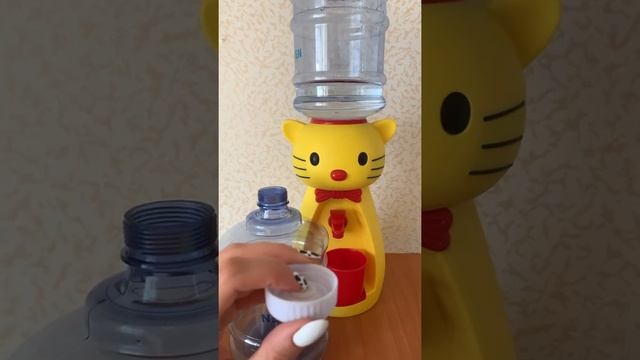 Отзыв. Детский кулер для воды VATTEN Kids Kitty (В ассортименте) смотреть онлайн