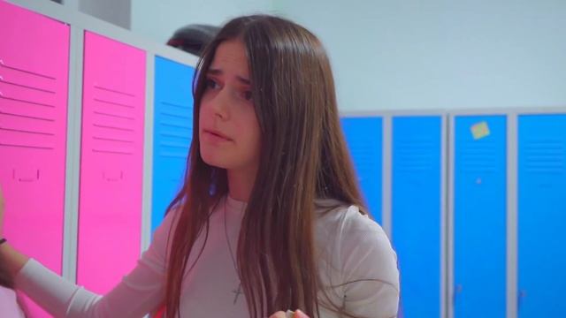 ¡Diana Cambió Su Imagen Para Traer De Vuelta A La Mascota Cheerleaders! ¿Quién Es La Nueva Diana?