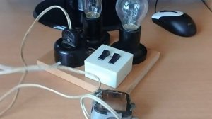 Это нужно каждому радиолюбителю! Прибор для проверки трансформаторов и страховки от нечисти.