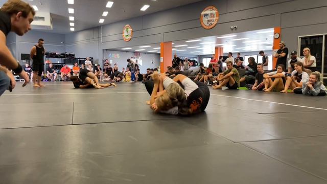BJJ Female White Belt | No-Gi | Infinity In-House Comp | 2021 смотреть онлайн