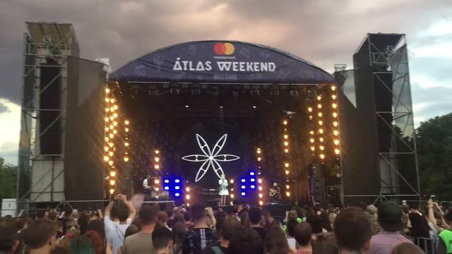 Один в Каное - Човен (live) смотреть онлайн