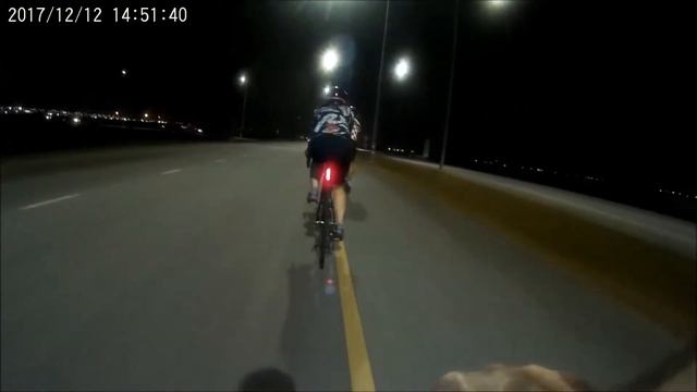 Langtu  против шоссейников