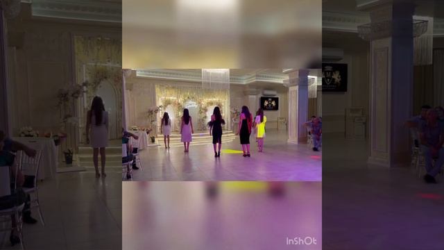 Карси еркнкум ❤️❤️❤️ Красивый армянский танец смотреть онлайн