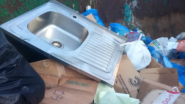 Снова в деле! Шок находки! Что удалось найти на помойках. Видео с точек. смотреть онлайн