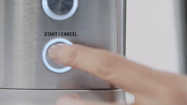 The Sage Precision Brewer® Thermal | Brew up to 20oz of coffee in 3 minutes | Sage Appliances UK смотреть онлайн