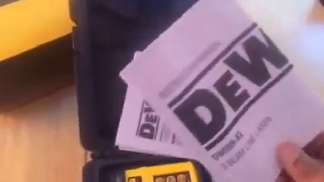 Best 3 beam laser level Dewalt смотреть онлайн
