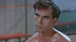 "Королевская регата".  Комедия. Режиссер - Юрий Чулюкин (1966).  Викентий - н. а.  Л.  Брусин