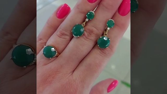 Очень милый комплект с зеленым ониксом? в салонах "Сахаювелир"❤ 8(8352)20-30-39 смотреть онлайн