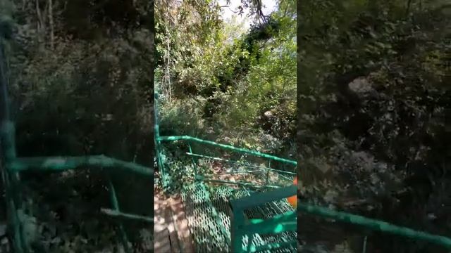 Республика Крым. Севастополь. Лестница к Гроту Дианы, пляж около грота Дианы. Сентябрь 2021.Часть 1 смотреть онлайн