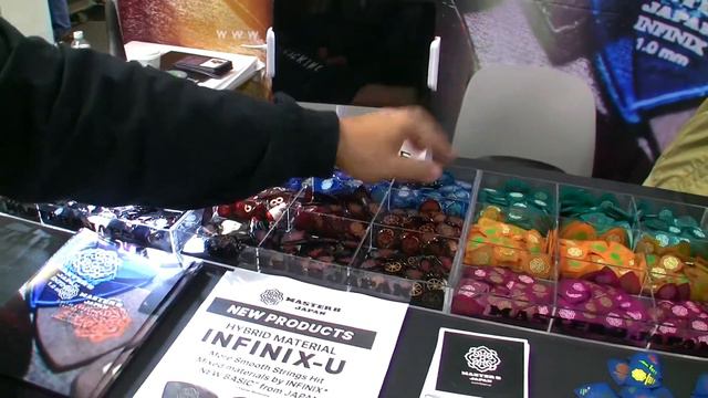 Master 8 Guitar & Bass Picks Crafted In Japan at NAMM 2020 | MikesGigTV смотреть онлайн