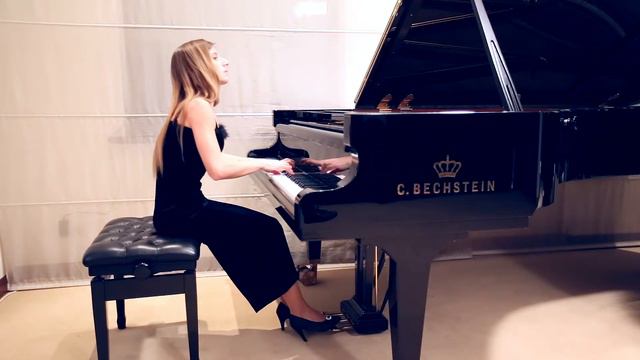 Elena Pogulyaeva. Bach. Prelude And Fugue Fis-moll (book I)