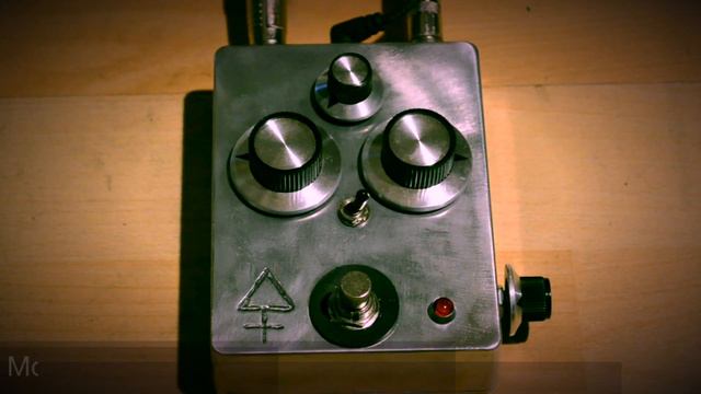 Buzz War handmade pedal (demo) смотреть онлайн